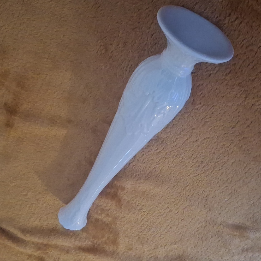 LENOX BUD VASE